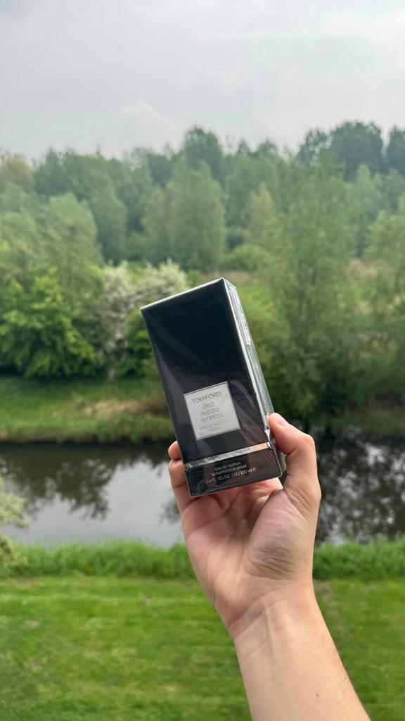 TOM FORD Oud Wood Intense 100 ML, Sieraden, Tassen en Uiterlijk, Uiterlijk | Parfum, Ophalen of Verzenden, Zo goed als nieuw
