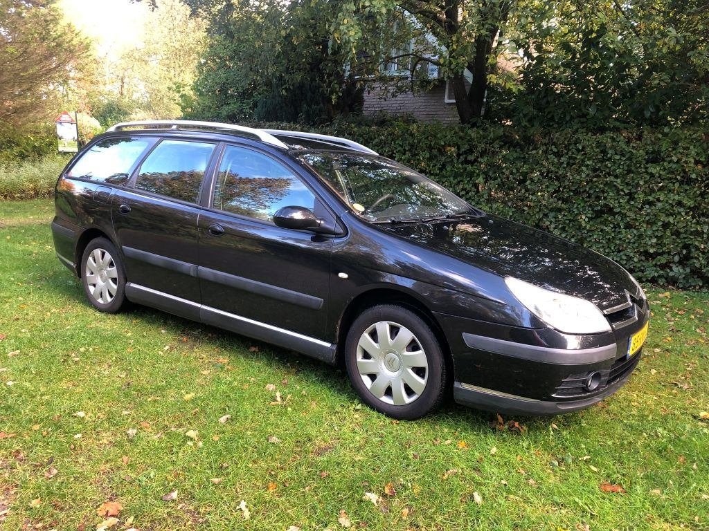 Citroën C5 Break Ligne Prestige 2005 lage kmstand !!!!, Auto's, 1402 kg, Zwart, 4 cilinders, Zwart