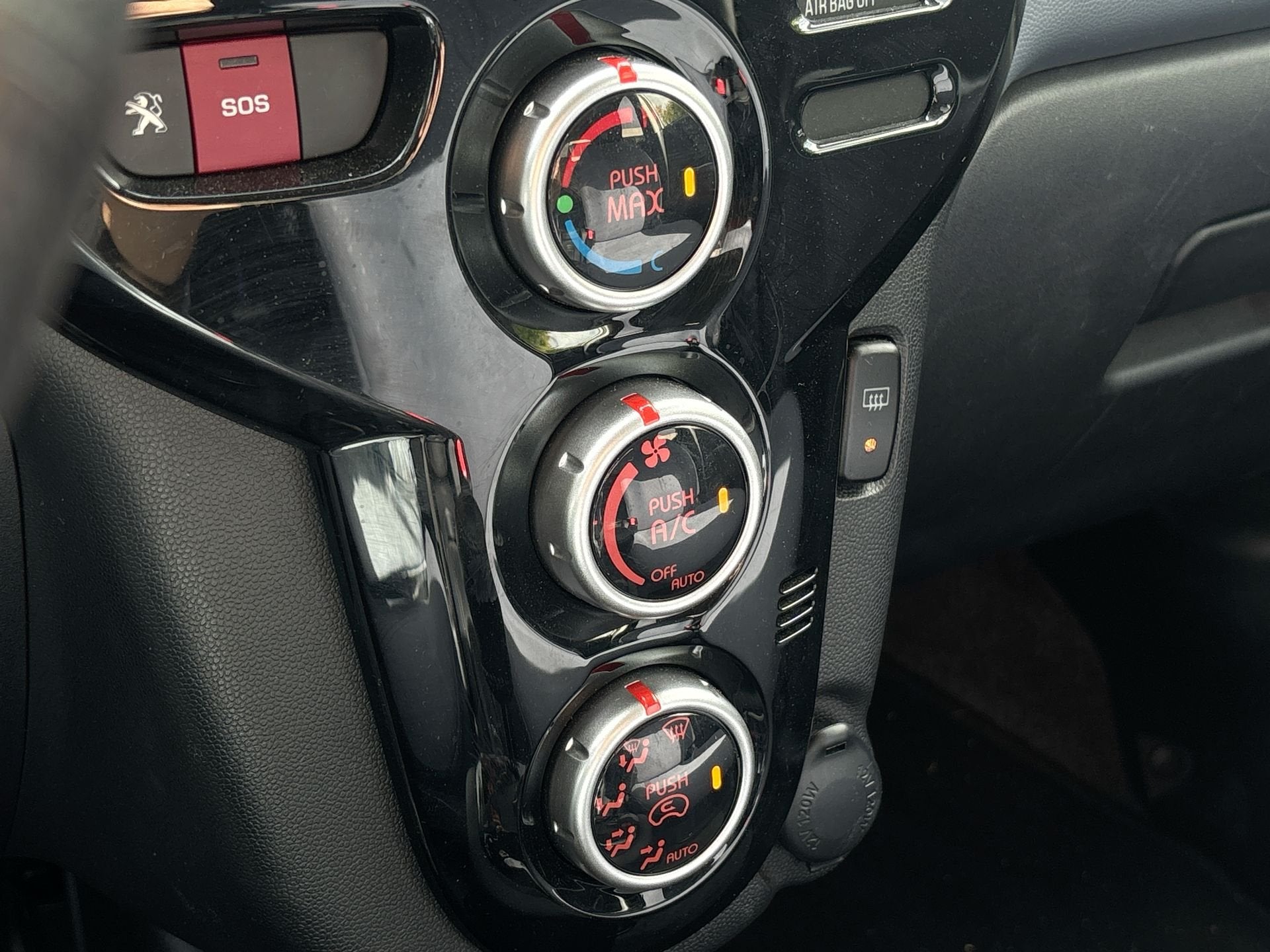 Peugeot iOn Active |AUTOMAAT|AIRCO|BLUETOOTH|SOH 99%|APK TOT, Gebruikt, 4 stoelen, Wit, Te koop