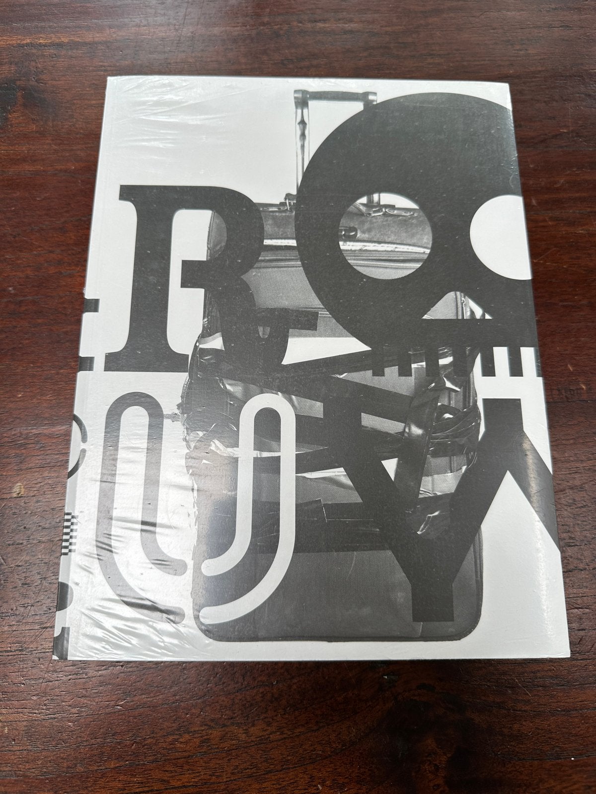 Boek: RAUW - Joost van Bellen, Ophalen of Verzenden, Nieuw
