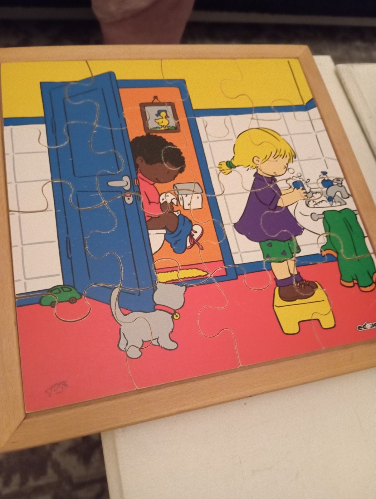 Houten kinderpuzzel Educo - Badkamer tafereel, Kinderen en Baby's, Speelgoed | Kinderpuzzels, 2 tot 4 jaar, Gebruikt, 10 tot 50 stukjes