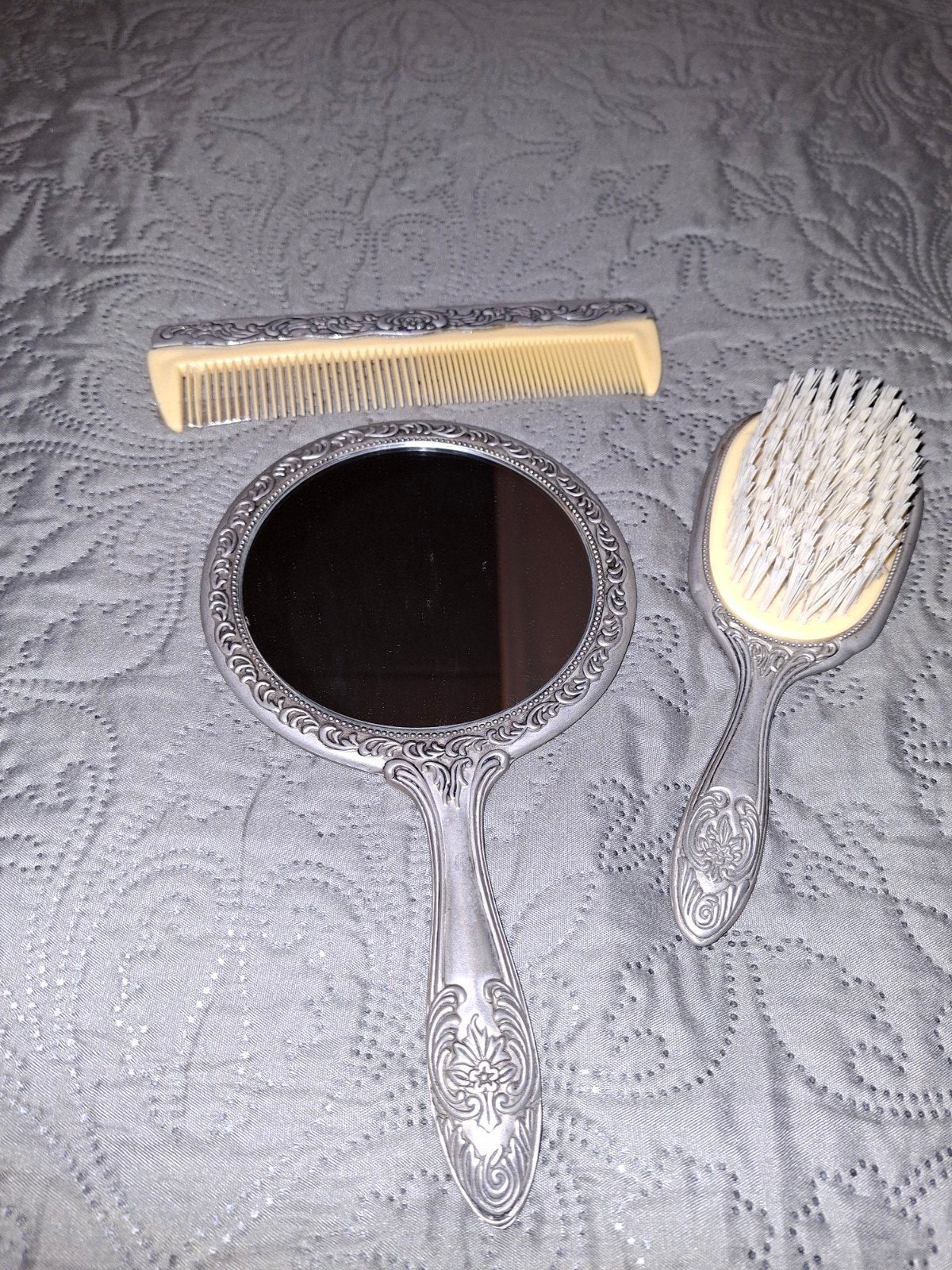 Vintage kapset met spiegel, borstel en kam, Ophalen of Verzenden