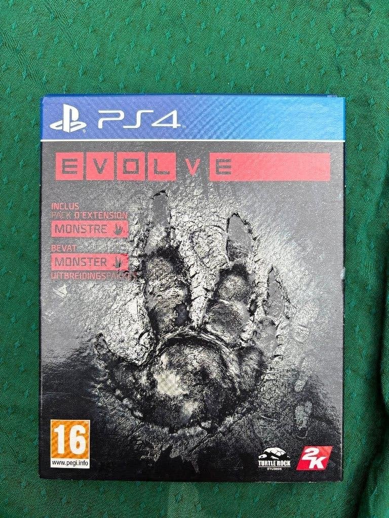 Evolve, Spelcomputers en Games, 1 speler, Ophalen of Verzenden, Zo goed als nieuw, Eén computer
