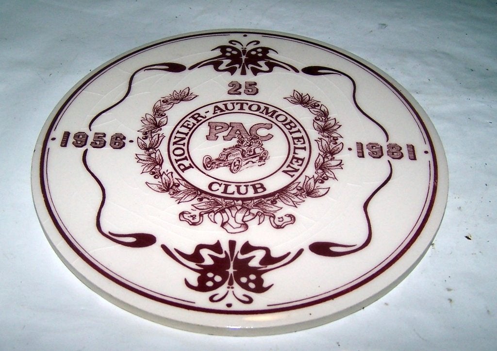 Vintage plaquette Pionier Automobielen Club (PAC) 1856-1981., Ophalen of Verzenden, Zo goed als nieuw, Auto's