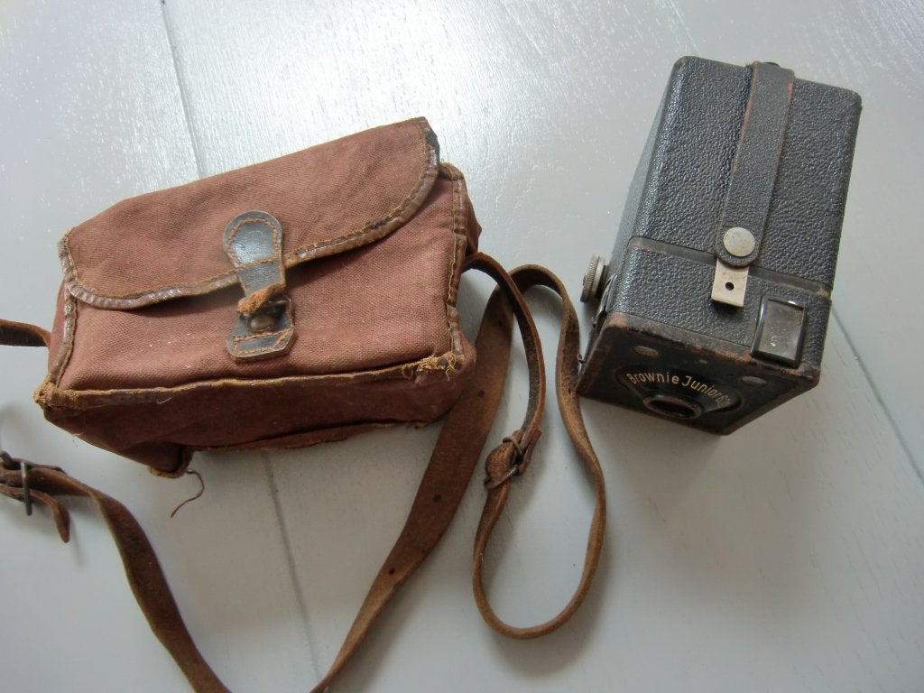 camera vintage 1933 Kodak A. G. Brownie Junior 620 Box, Ophalen of Verzenden, Compact, Kodak