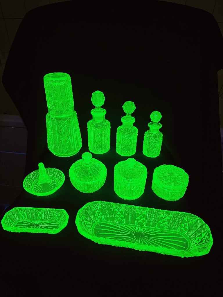 Uranium glas, Ophalen of Verzenden