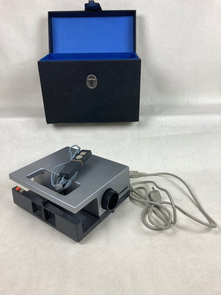 Diaprojector;  Neckermann Professional 35A, Ophalen, Gebruikt, Met scherm