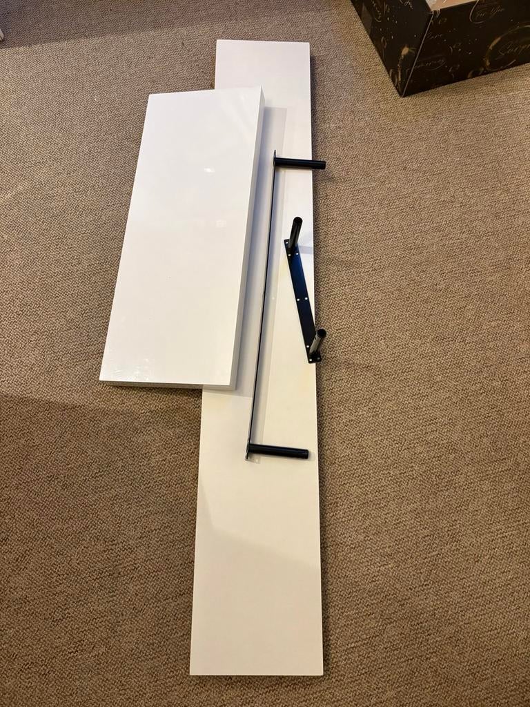 Ikea zwevende plank 120 cm, Ophalen, Zo goed als nieuw