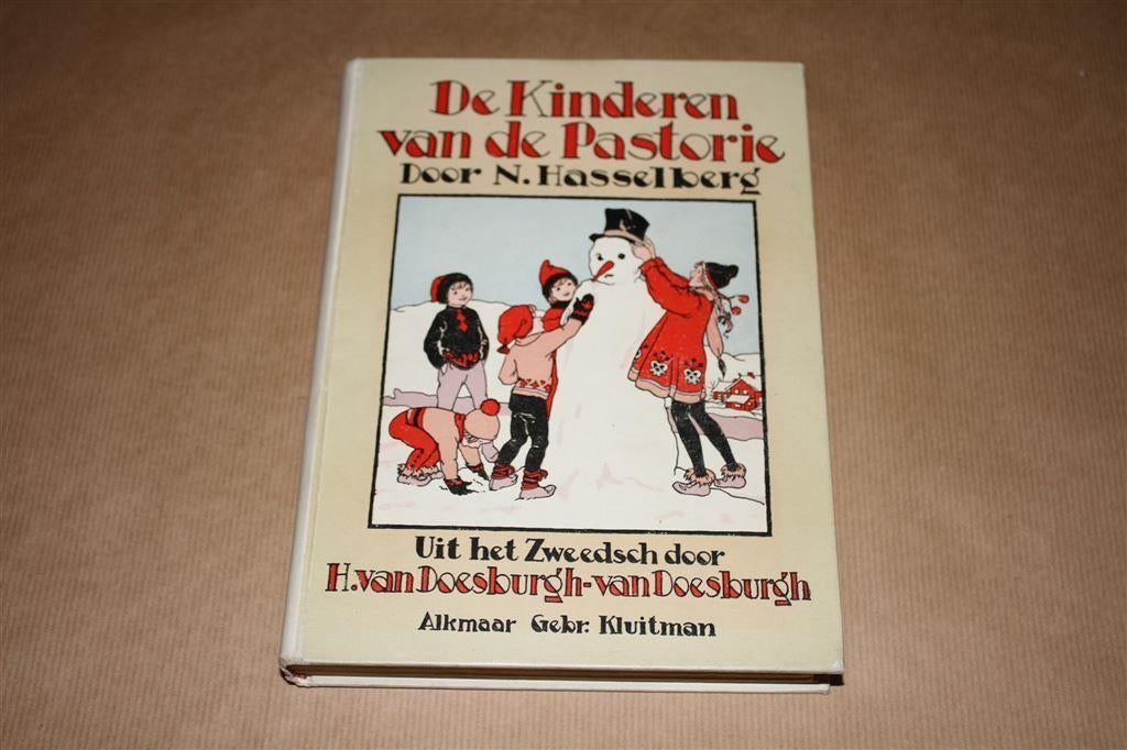 De kinderen van de pastorie. N. Hasselberg. Kluitman 1929., Ophalen of Verzenden, Gelezen