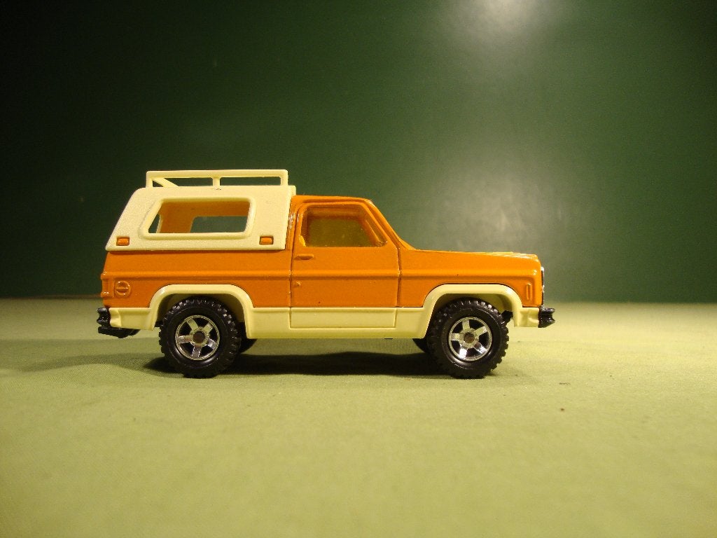 MAJORETTE BLAZER IN NIEUWSTAAT 4x4, 1:36, Ophalen of Verzenden, Zo goed als nieuw, Auto