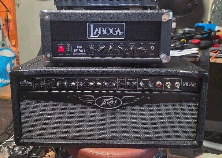 Verschillende gitaarversterkers van Peavey en Laboga, Muziek en Instrumenten, Ophalen, Zo goed als nieuw, Gitaar, 100 watt of meer