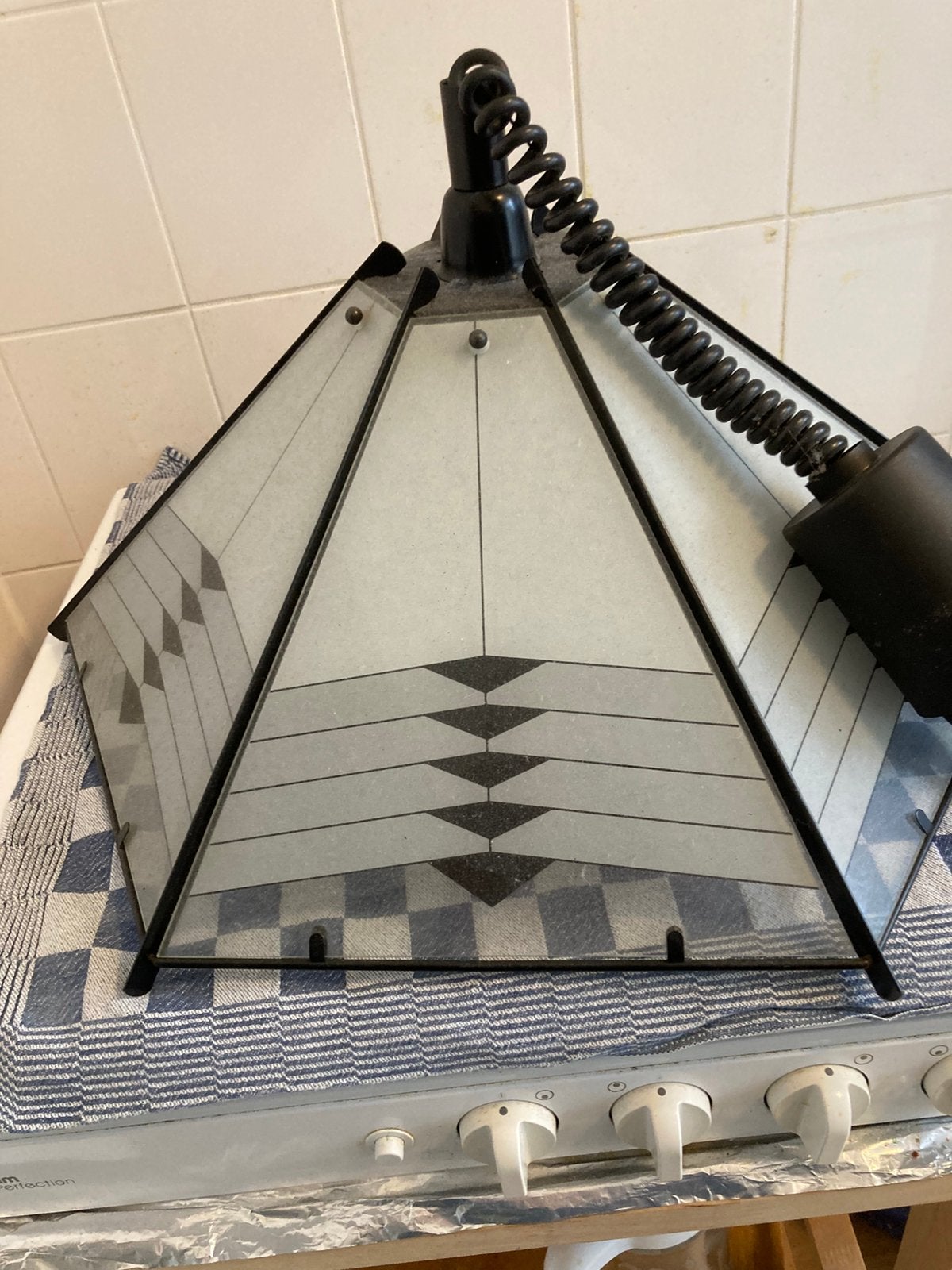 GRATIS eetkamer lamp ophalen in zaandam, Ophalen, Gebruikt, Metaal, Minder dan 50 cm