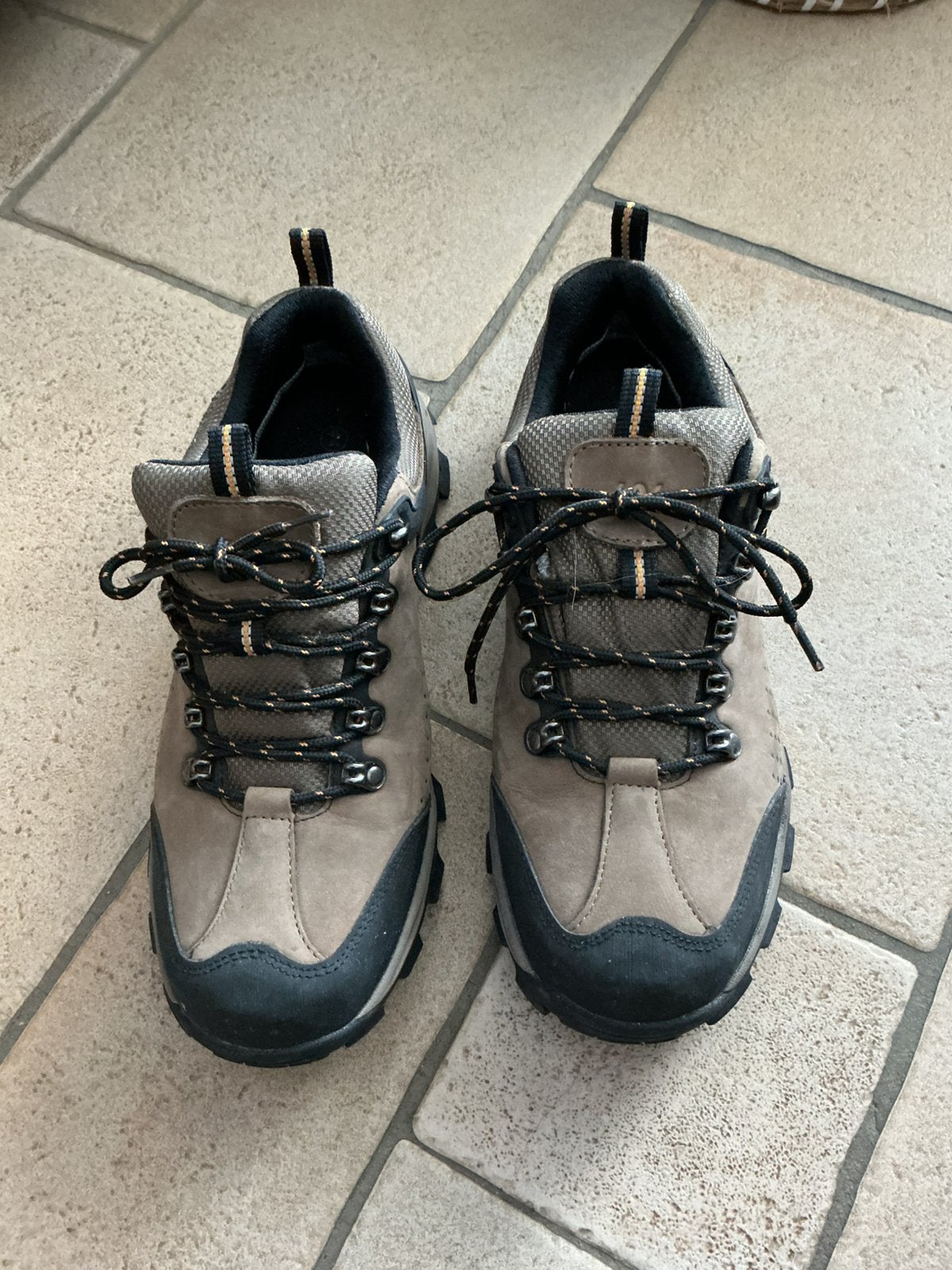 Human Nature ANWB maat 44, Ophalen of Verzenden, Zo goed als nieuw, Schoenen