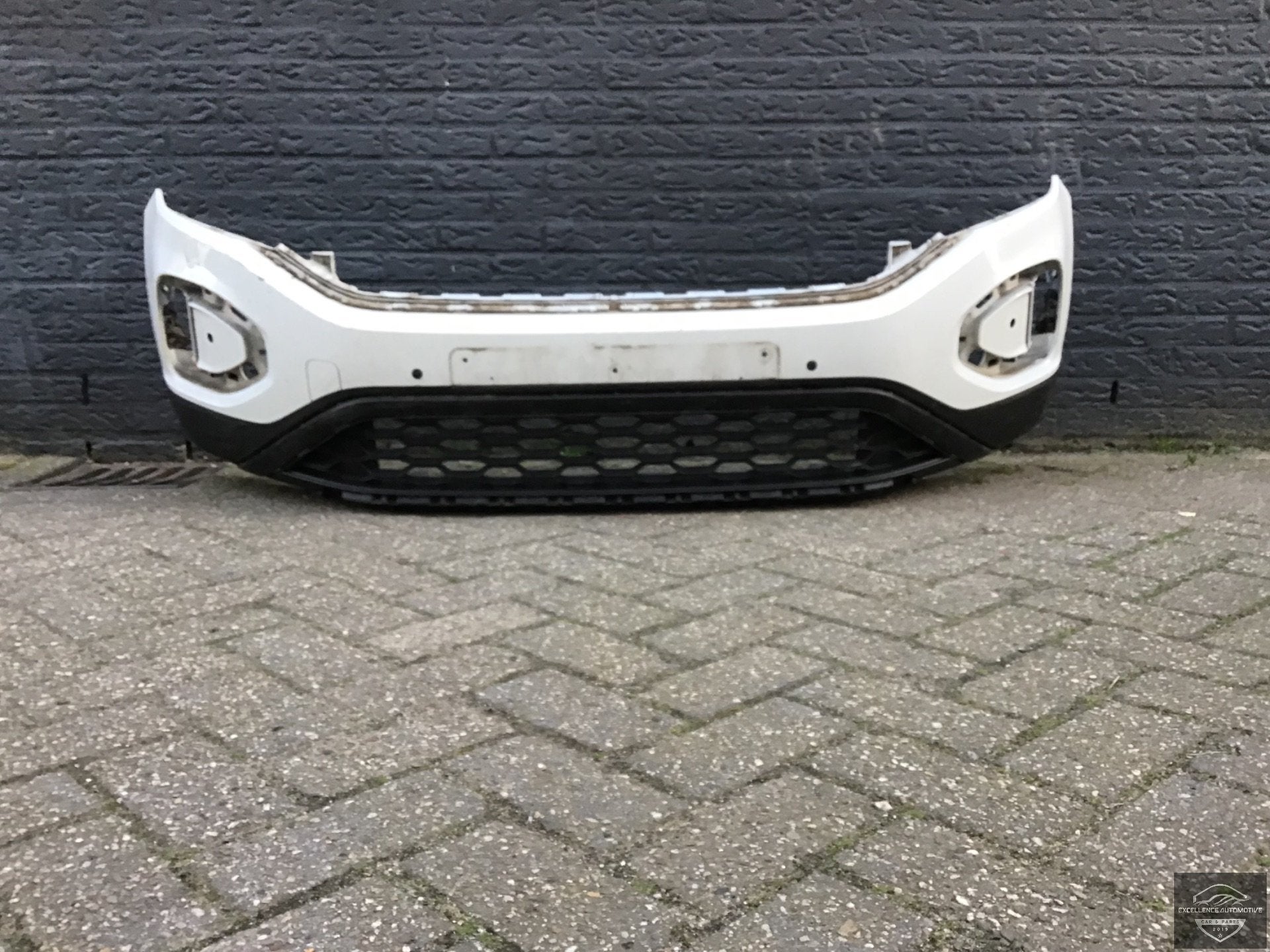 VW T-Roc Facelift 2020+ Voorbumper Bumper 6xPDC Origineel!, Gebruikt, Volkswagen, Volkswagen AG, Bumper
