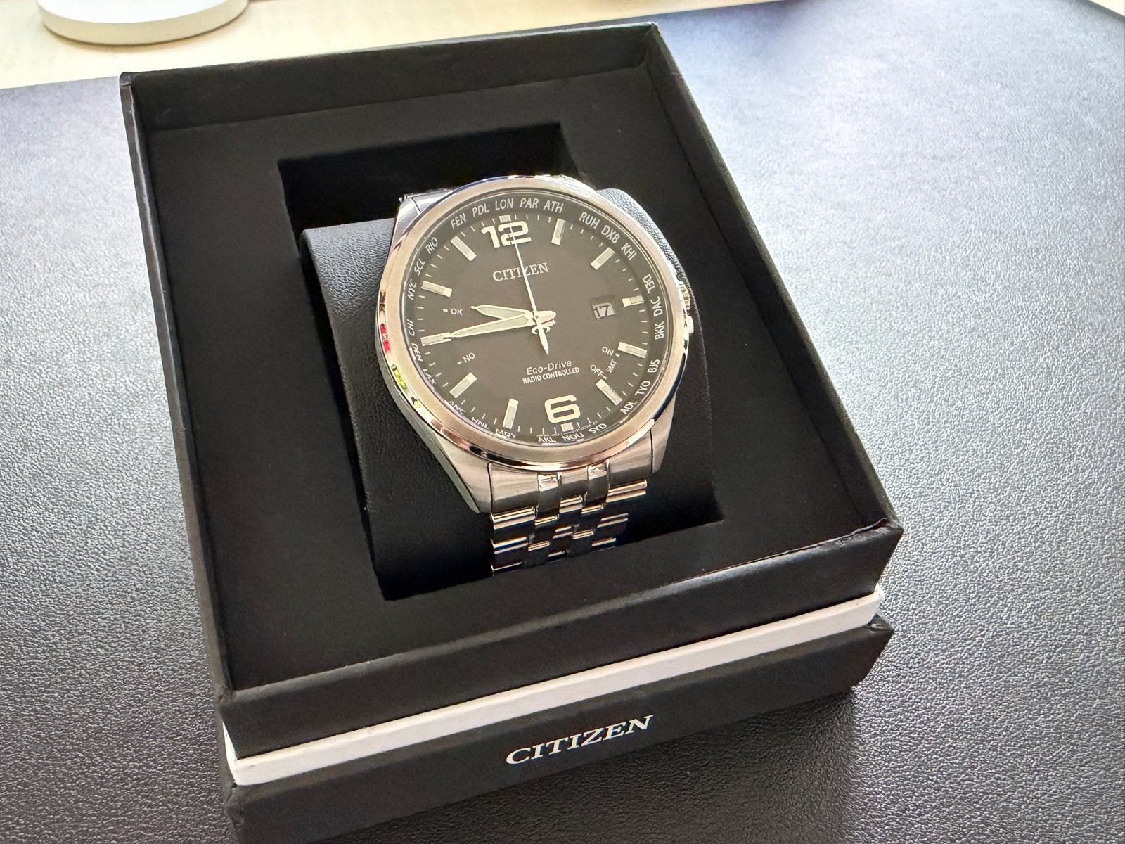 Citizen Elegant CB0010-88E Eco-Drive Radio Controlled, Staal, Staal, Ophalen of Verzenden, Zo goed als nieuw