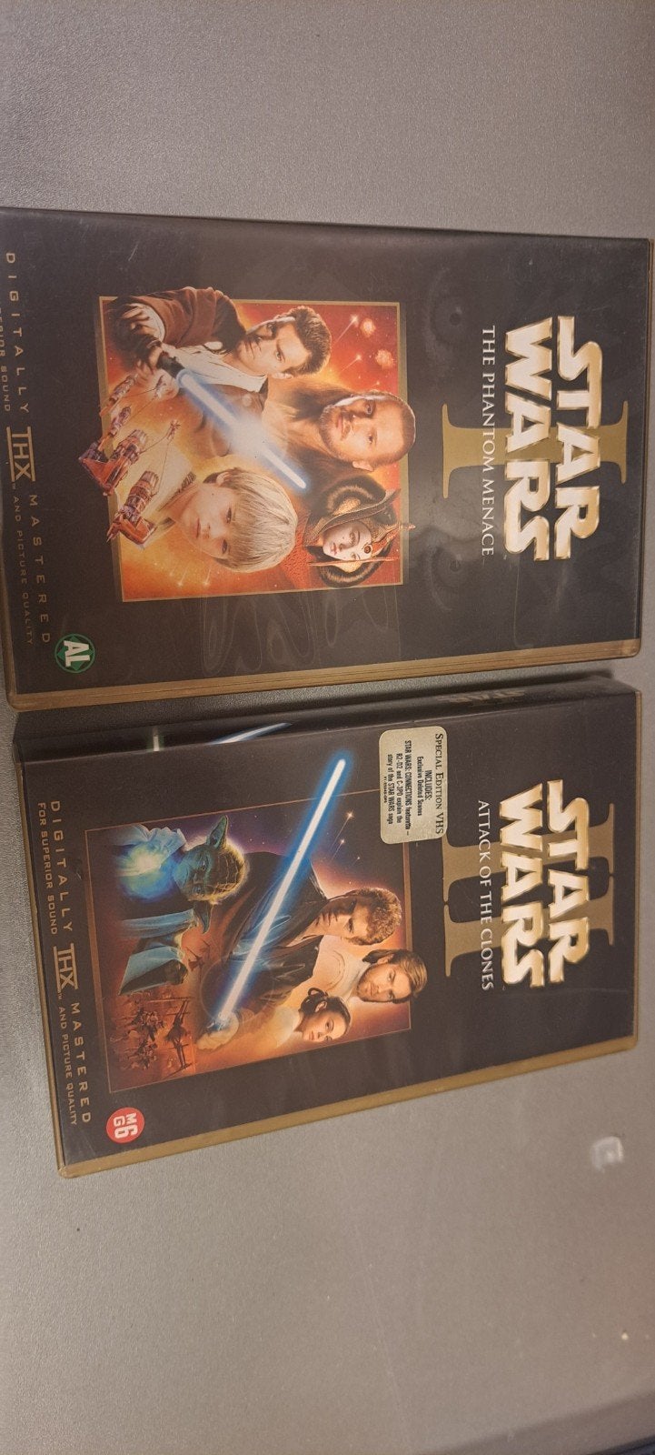 Star Wars 1 + 2 vhs, Verzamelen, Star Wars, Ophalen of Verzenden, Zo goed als nieuw, Actiefiguurtje
