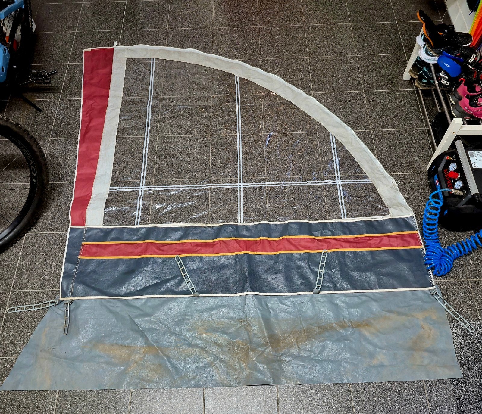 Tentstukken Caravelair 400 Dorema multi nova maat 9 rood, Ophalen
