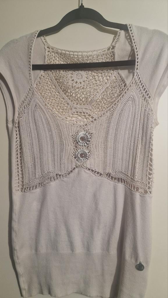 Mouwloze top met gehaakte details en knoopjes, Kleding | Dames, Tops, Wit, Ophalen of Verzenden, Onbekend, Zo goed als nieuw