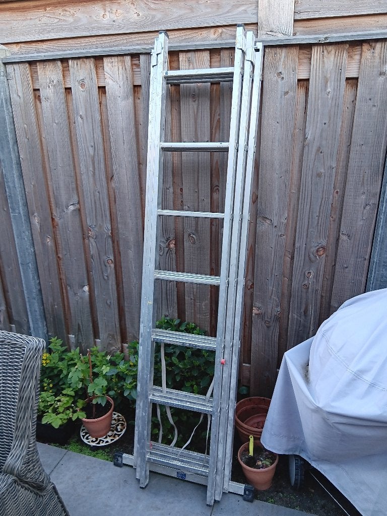 Ladder, Ophalen, Gebruikt, Ladder, Opvouwbaar of Inschuifbaar