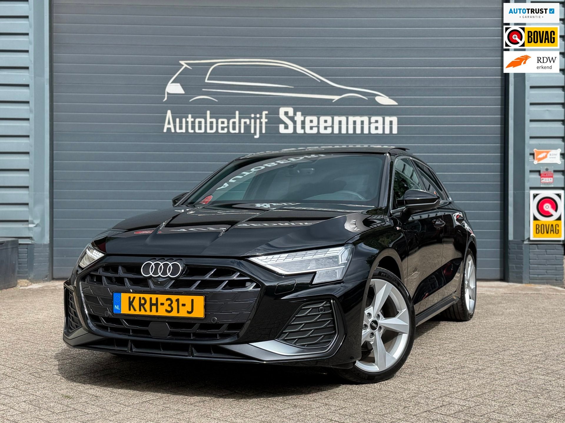 Audi A3 SPORTBACK 35 TFSI S Edition | Pano | Matrix | Sonos, Voorwielaandrijving, 1300 kg, 1498 cc, 4 cilinders