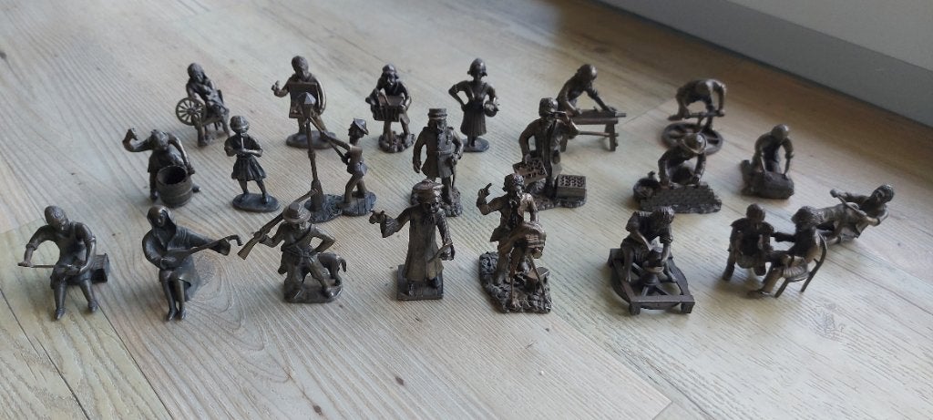 21 tinnen beeldtjes, Ophalen of Verzenden, Overige typen
