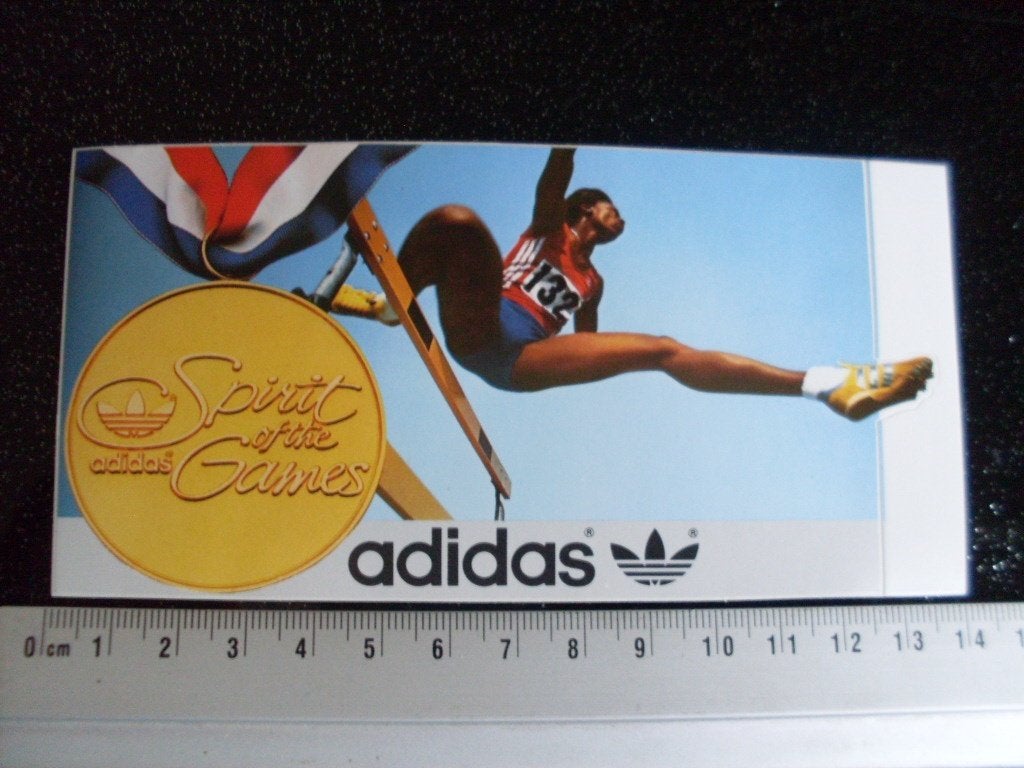 sticker adidas logo spirit of the games hordelopen, Verzenden, Zo goed als nieuw, Merk
