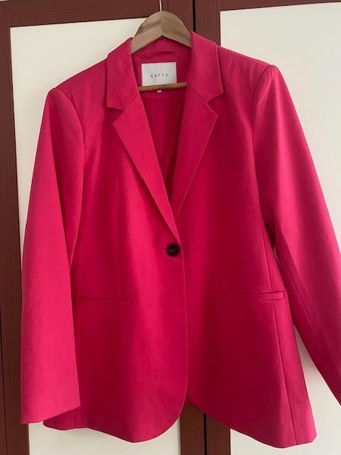 Kaffe dames blazer/jasje hard roze maat 44, Kaffe, Maat 42/44 (L), Ophalen of Verzenden, Zo goed als nieuw