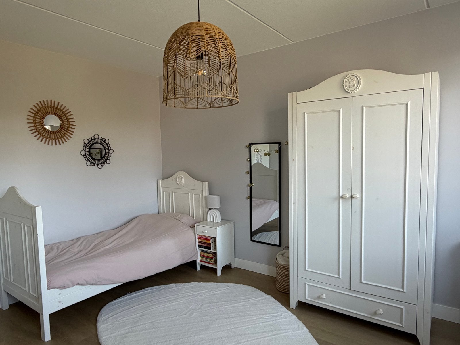Complete Lief! meidenkamer: bed, kast en nachtkastje, Ophalen, Gebruikt, 180 cm of meer, 85 tot 100 cm