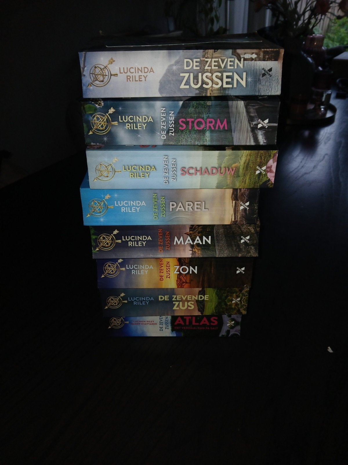 De gehele 7 zussen serie incl atlas, Boeken, Ophalen of Verzenden, Zo goed als nieuw