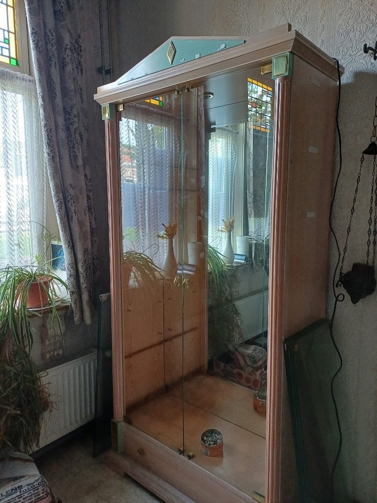Vitrinekast, Ophalen, Gebruikt, 200 cm of meer, 50 tot 75 cm