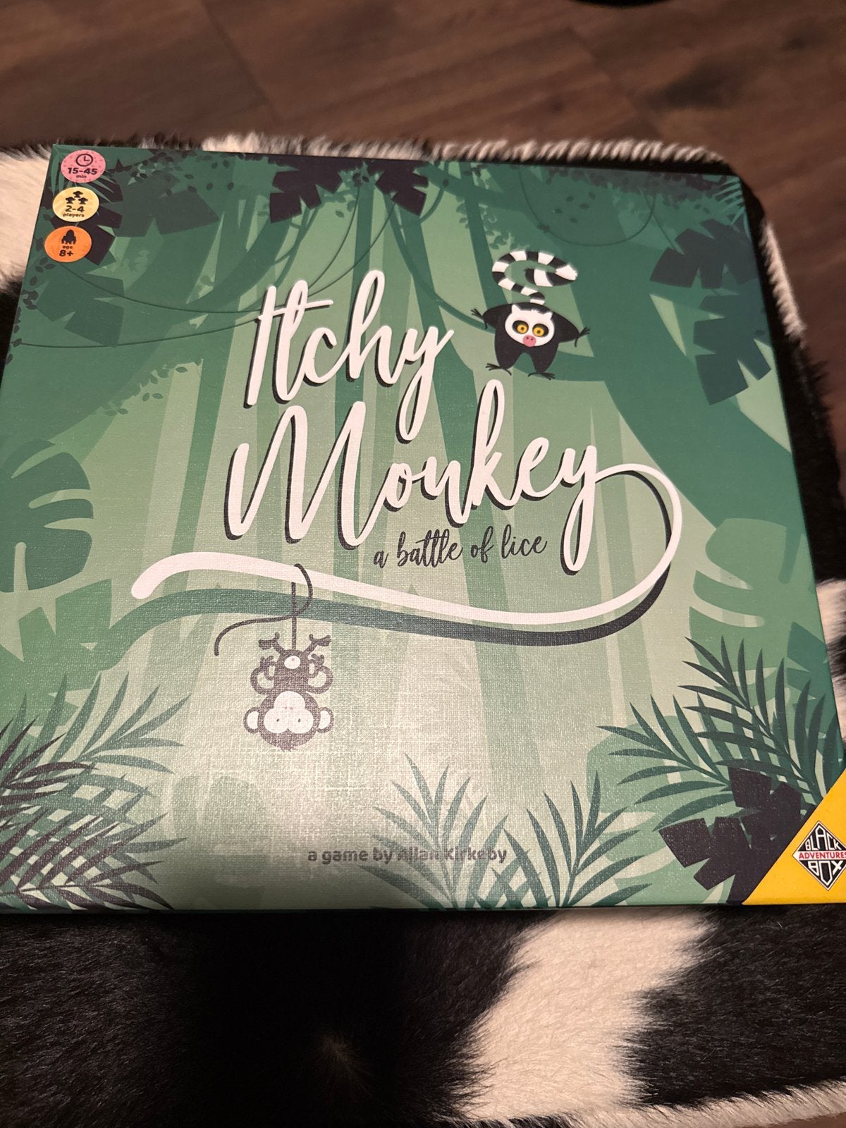 Itchy Monkey: A Battle of Lice Bordspel - Zo goed als nieuw, Drie of vier spelers, Ophalen of Verzenden, Zo goed als nieuw