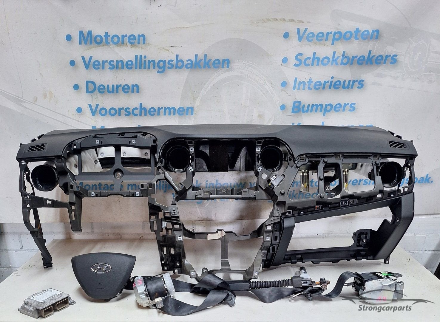 Airbag set Hyundai i10 B5 Dashboard stuurairbag gordels modu, Ophalen, Gebruikt, -, -