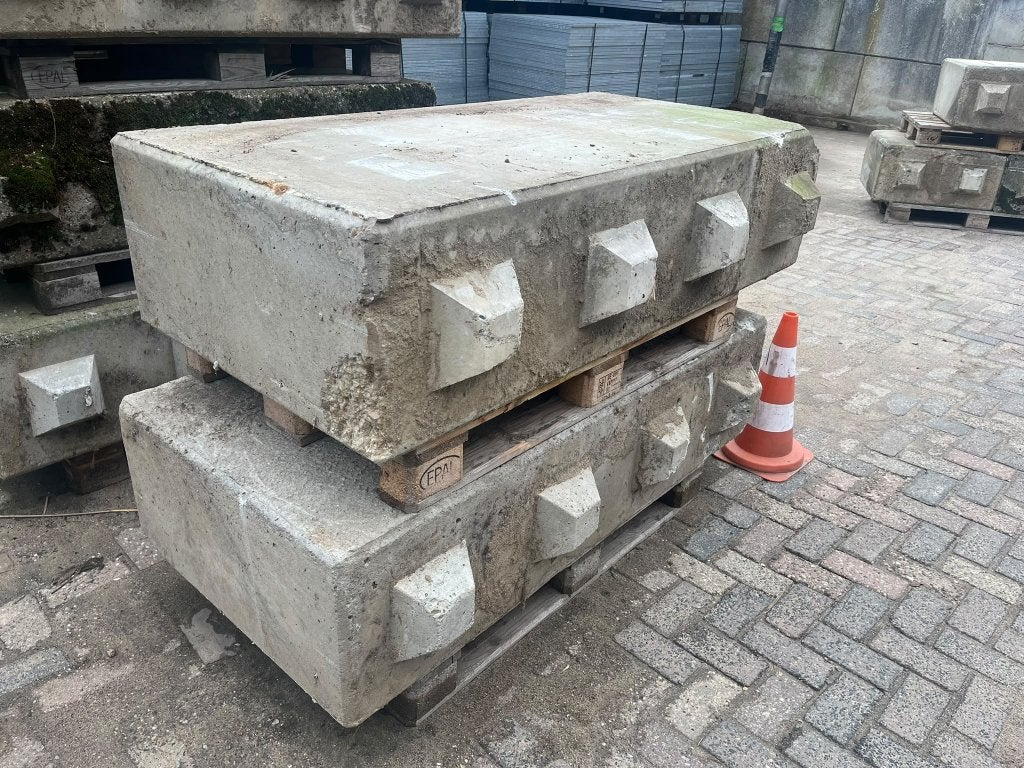 12x Betonblokken / Legioblokken 160x40x80 cm – gebruikt, Ophalen, Gebruikt, Bakstenen