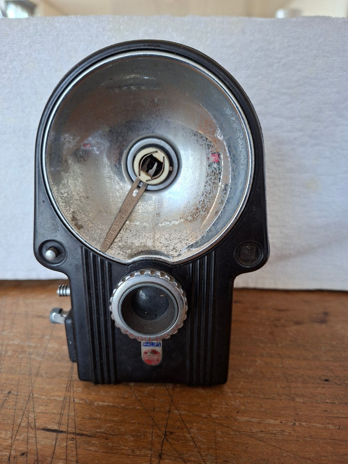 Philips flitscamera, bakelieten boxcamera, philite, Verzamelen, Ophalen of Verzenden, 1940 tot 1960