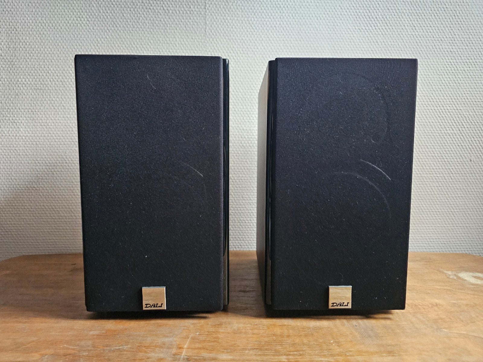 Dali Zensor 1 boekenplank speakers - 100W RMS - Walnoot, Audio, Tv en Foto, Luidsprekers, Overige merken, Gebruikt, Ophalen of Verzenden