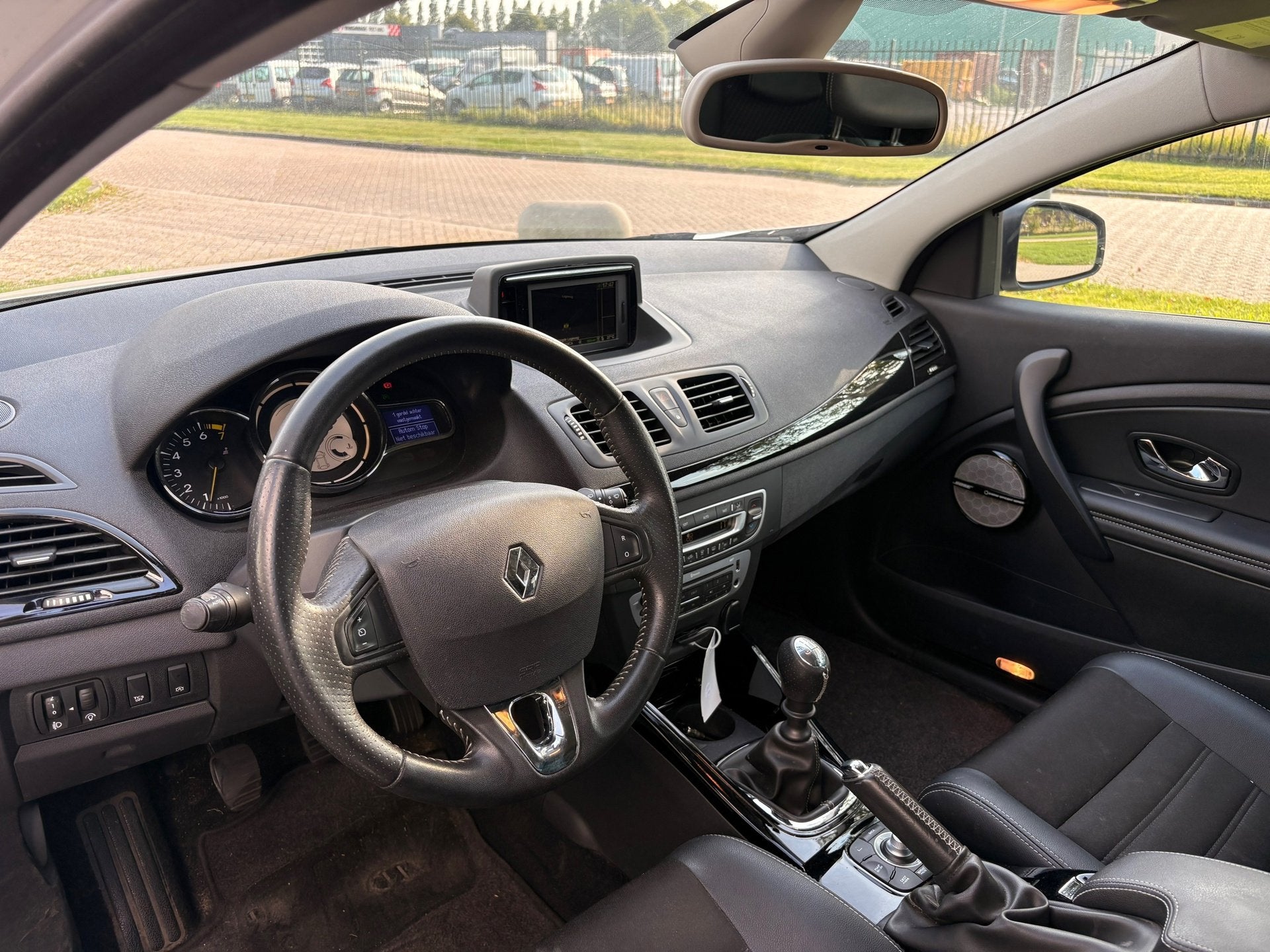 Renault Mégane Coupé 1.2 TCe Bose/Apk/NL/Keyless/Dealer Au, Auto's, Renault, Voorwielaandrijving, Euro 5, Stof, Gebruikt