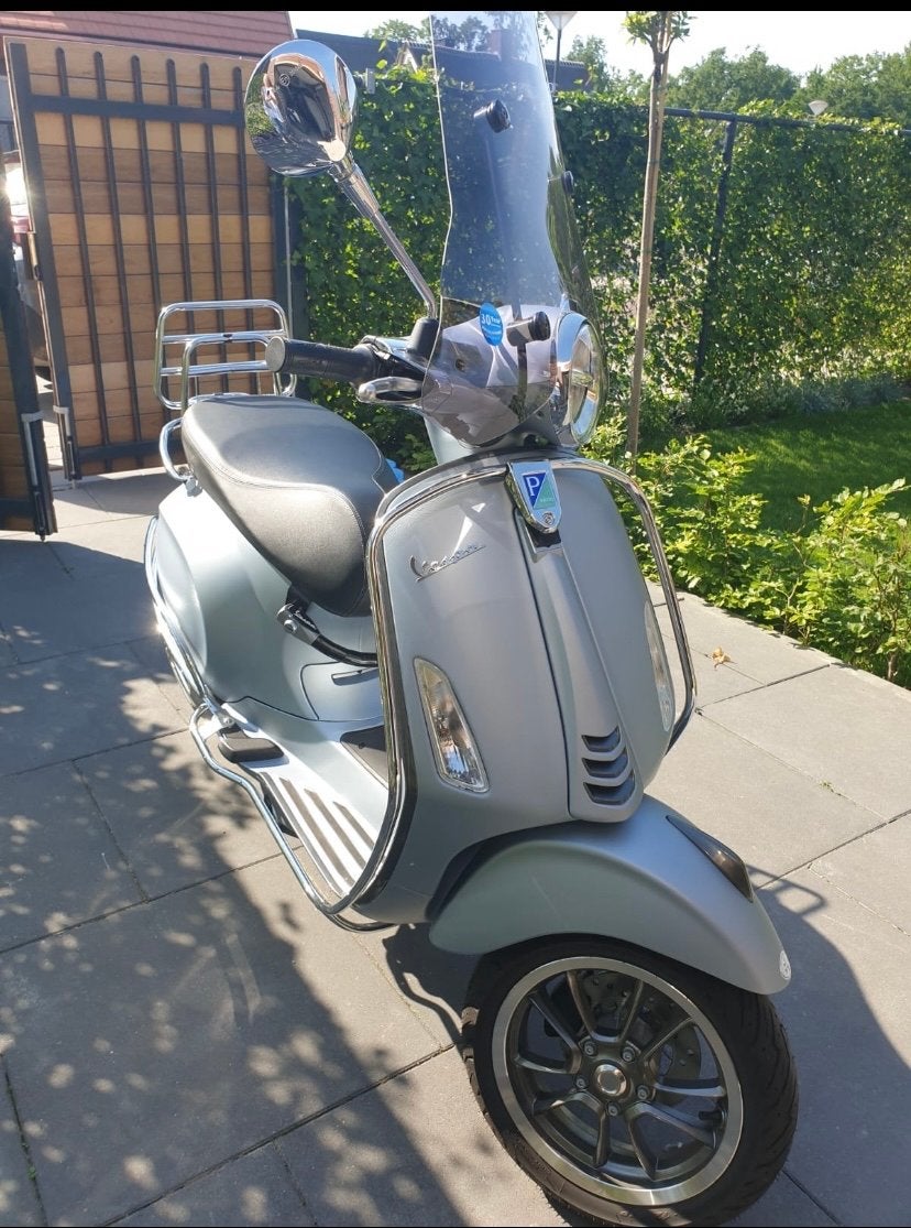 Vespa Primavera Sport -  45Km/u bouwjaar 2020, Fietsen en Brommers, Scooters | Vespa, Ophalen, Overige modellen, Maximaal 45 km/u