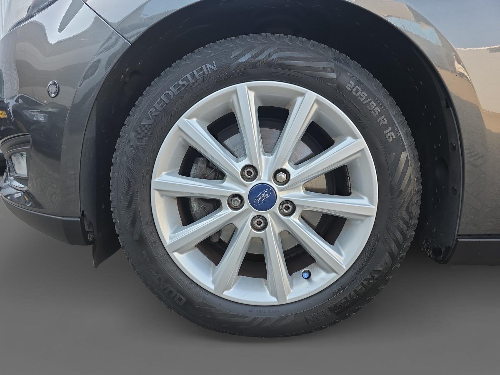 Ford Focus Wagon 1.0 Titanium | Goed onderhouden! | Apple Ca, Auto's, 12 maanden, Gebruikt, Euro 6, Origineel Nederlands