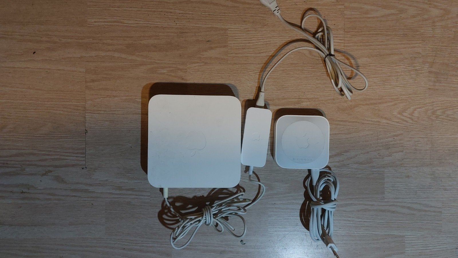 Apple AirPort Express A1264 en AirPort Extreme A1143, Ophalen, Gebruikt, Router, Apple