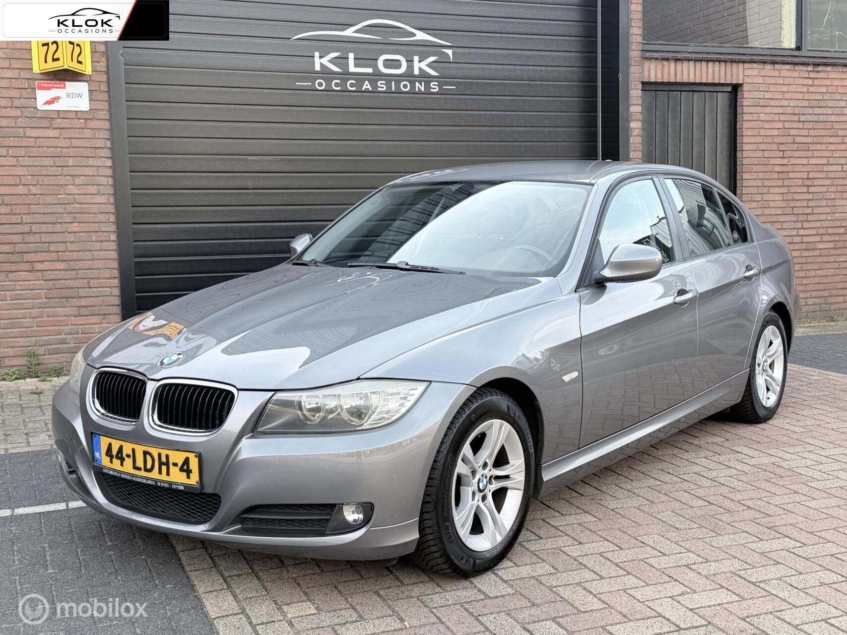 BMW 3-serie 318i Business Line NAP Clima Cruise Navi Leer, Auto's, BMW, Achterwielaandrijving, Bedrijf, Handgeschakeld, 1335 kg