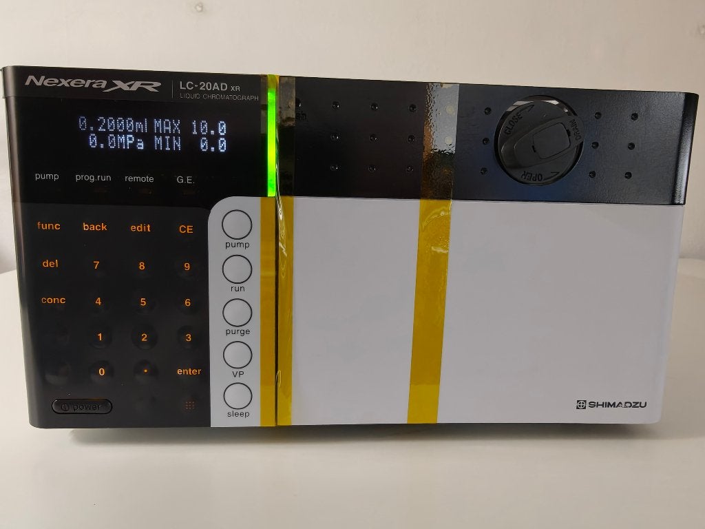 Shimadzu HPLC pomp LC-20AD XR met GARANTIE!, Ophalen of Verzenden, Zo goed als nieuw