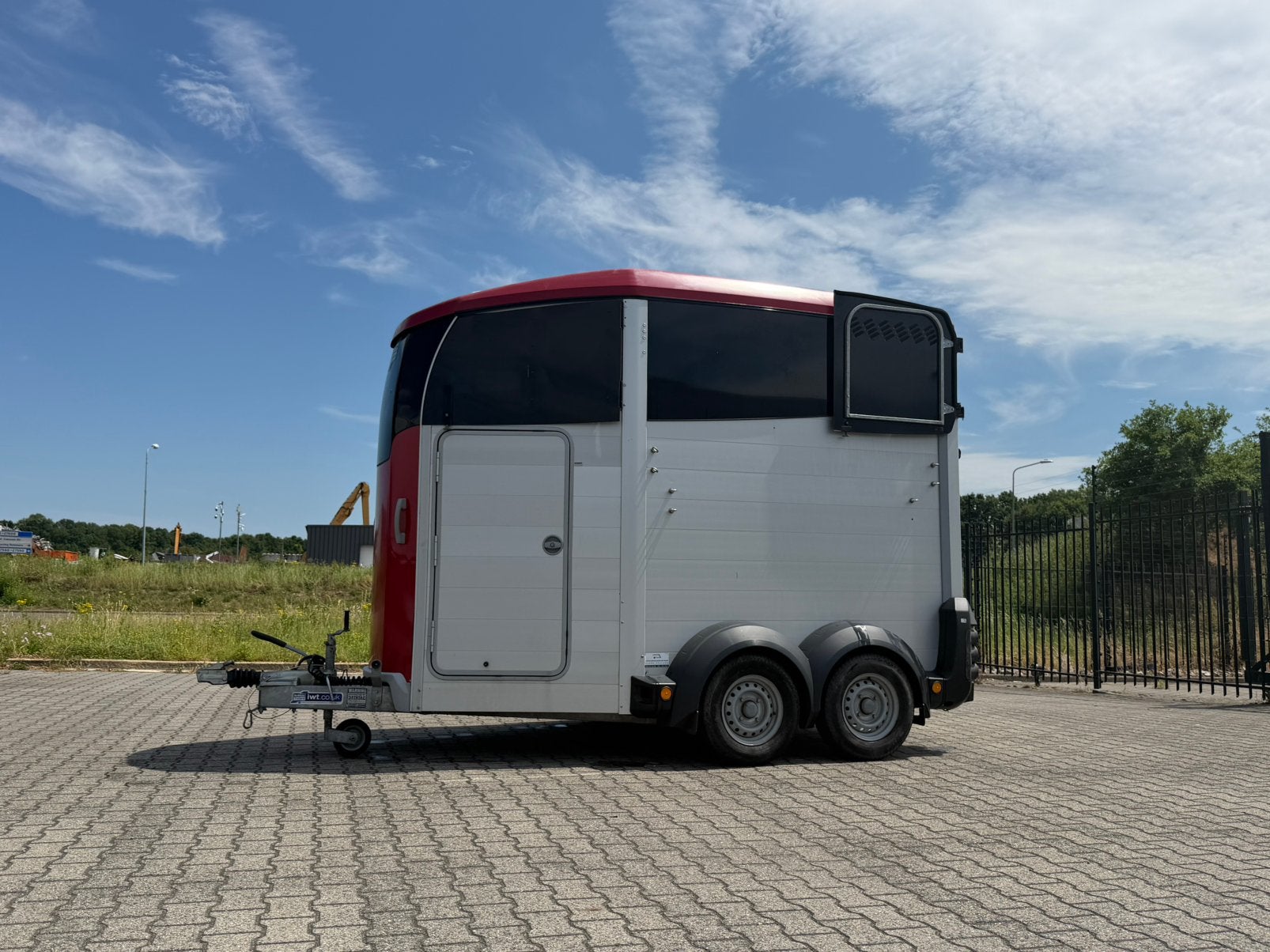 Ifor williams trailer HBX506 2 paardstrailer, Ophalen of Verzenden, Zo goed als nieuw, Aluminium, 2-paards trailer