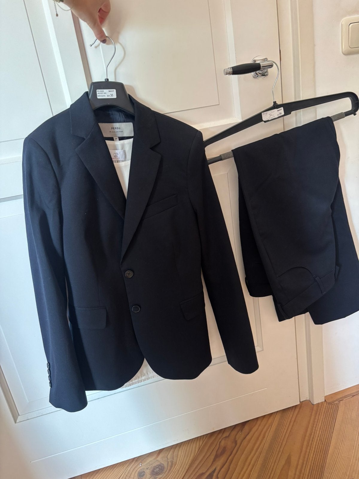 School pak hotelschool ROC leerjaar 2024/2026, Kleding | Dames, Jasjes, Kostuums en Pakken, Ophalen, Kostuum of Pak, Blauw, Maat 36 (S)