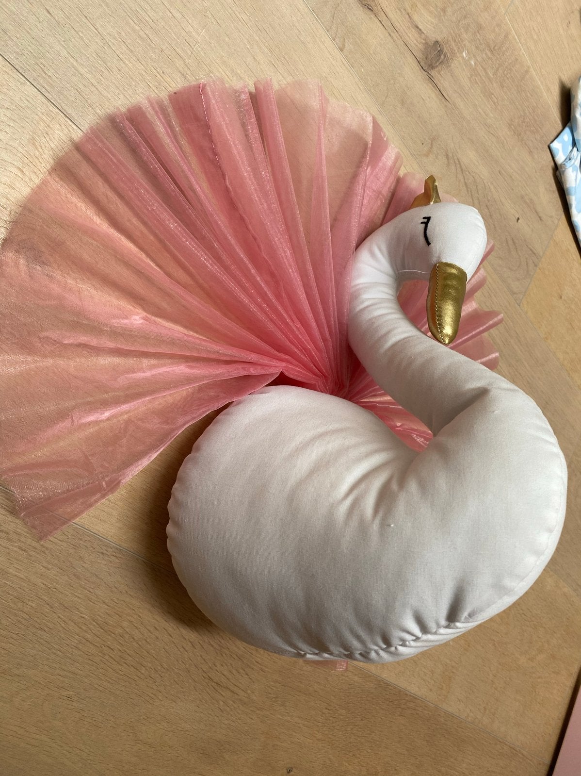 Schattige zwaan om op te hangen - Roze/Wit/goud, Ophalen, Zo goed als nieuw, Overige typen