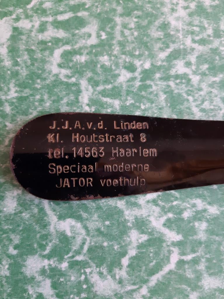 oude schoenenlepel J.J.A.v.d.Linden Kl.Houtstraat 8 Haarlem, Ophalen of Verzenden, Gebruikt, Gebruiksvoorwerp