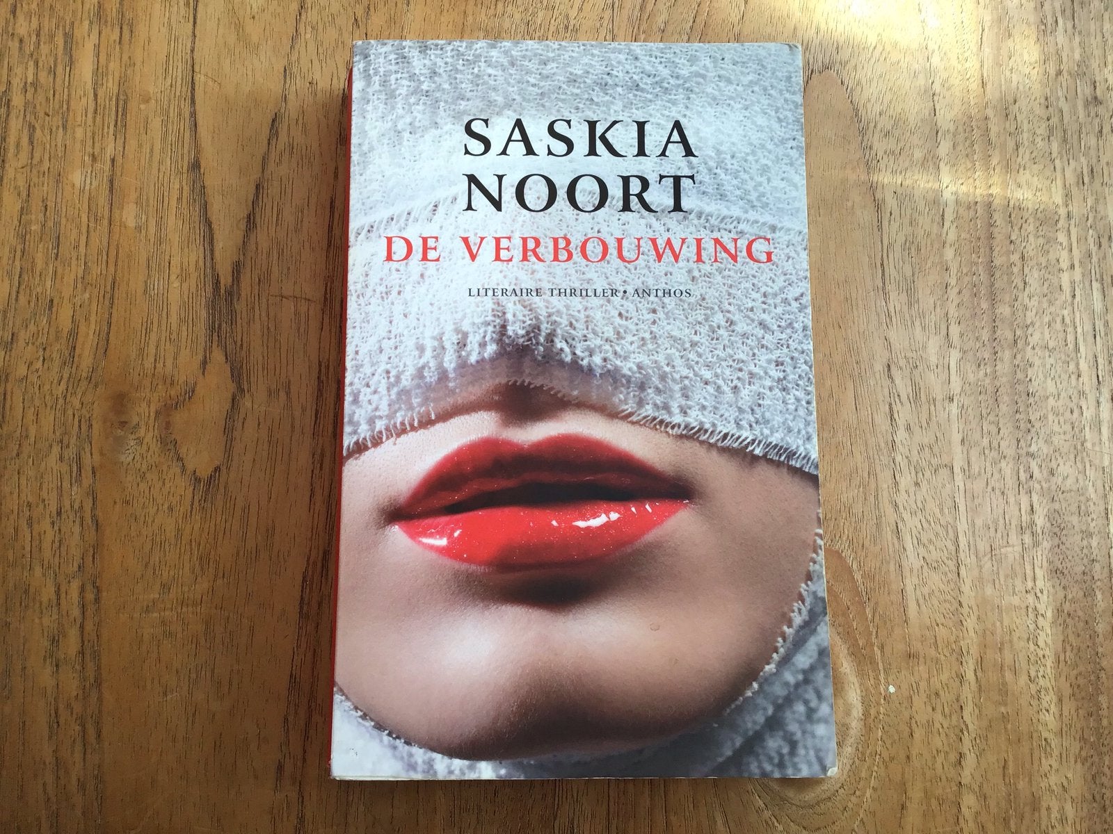 Saskia Noort - De verbouwing, Ophalen of Verzenden, Zo goed als nieuw