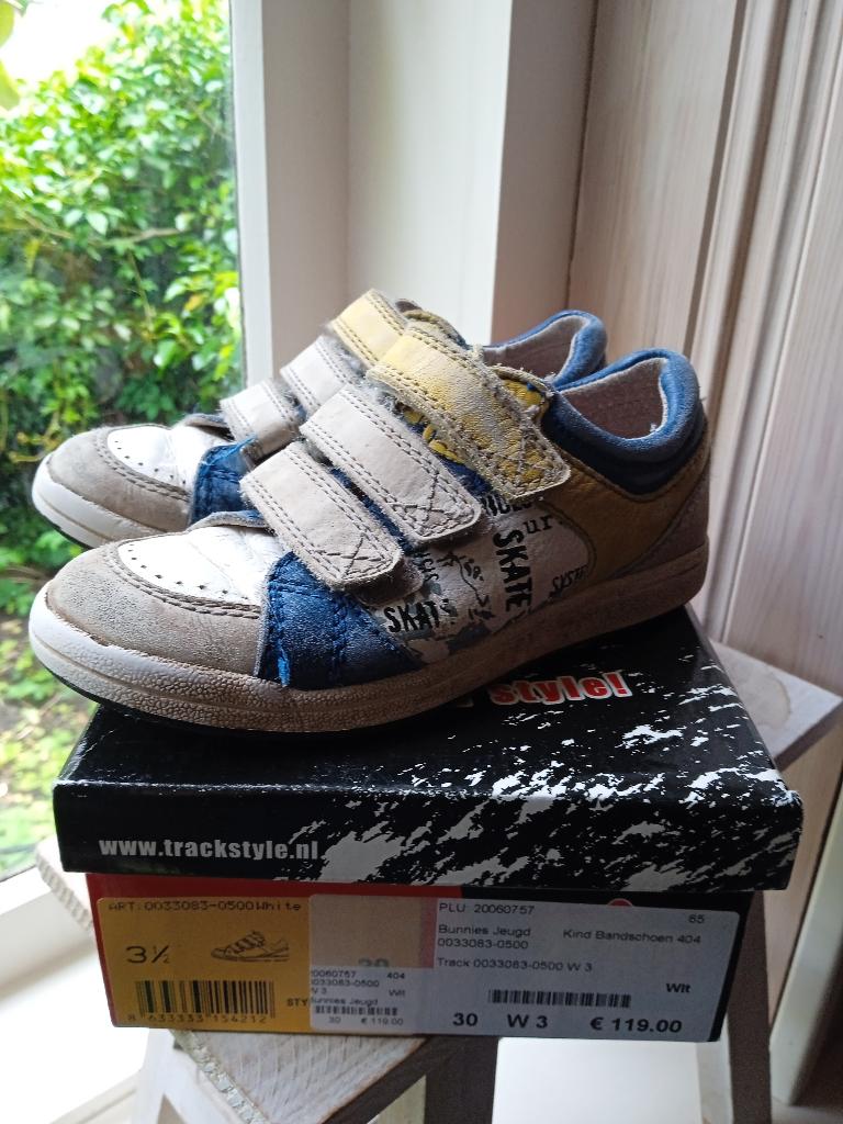 Schoenen Trackstyle blauw geel maat 30, Schoenen, Ophalen of Verzenden, Jongen, Gebruikt