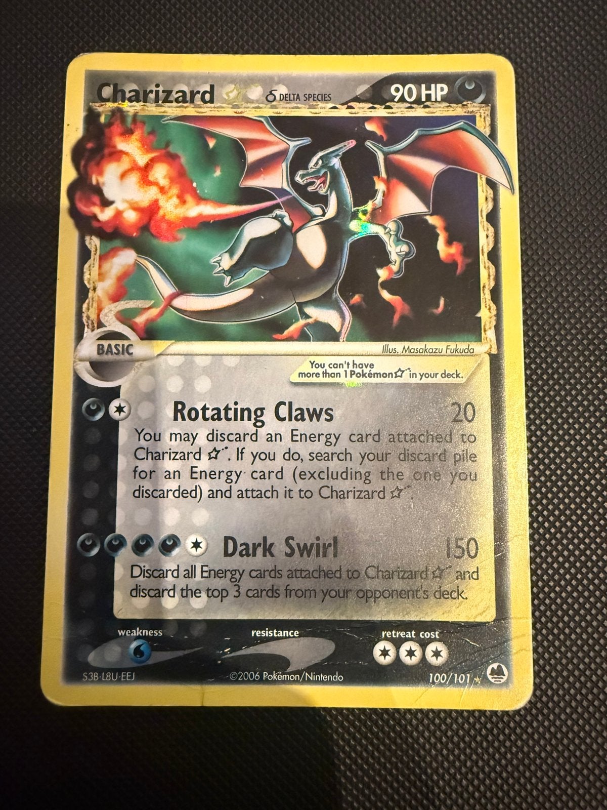 Pokemon Charizard Gold Star 100/101, Ophalen, Zo goed als nieuw