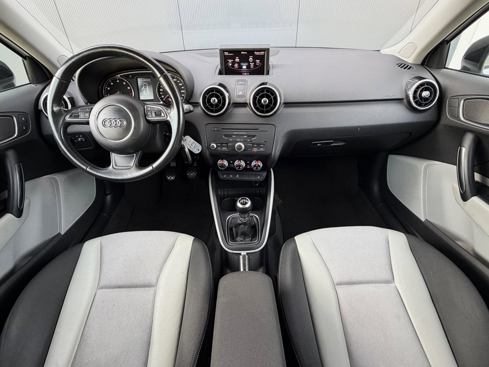 Audi A1 1.2 TFSI Proline | 2e eigenaar | Rijklaar | Vol opti, Auto's, Voorwielaandrijving, Euro 5, 86 pk, 4 stoelen