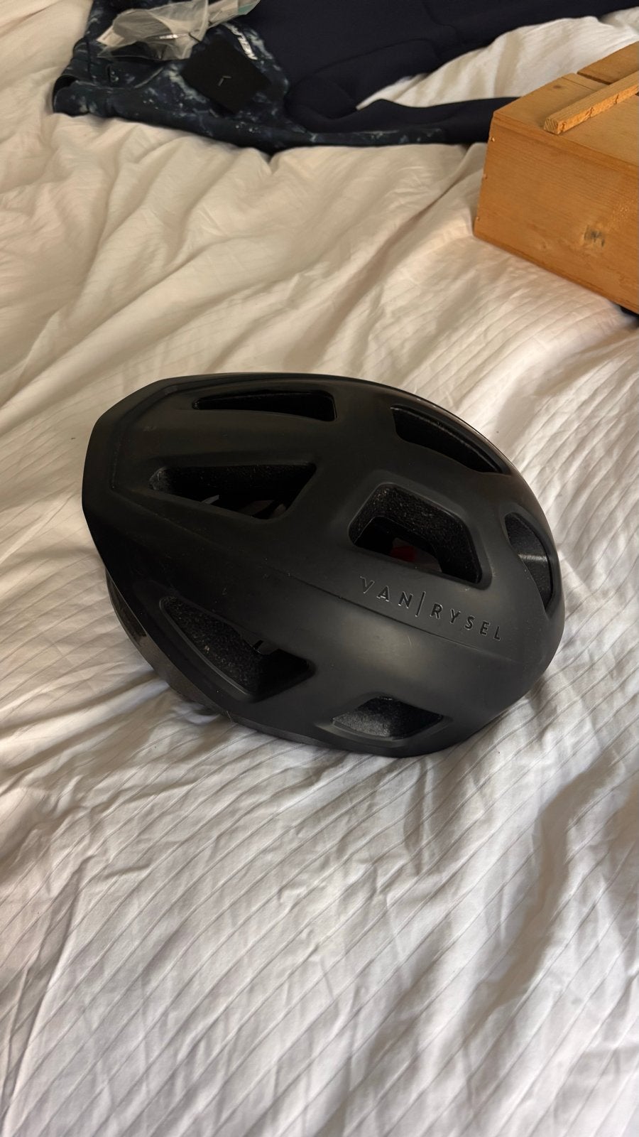 Van Rysel RoadR100 Fietshelm Zwart - Maat L, Ophalen, Zo goed als nieuw, L, Heer of Dame